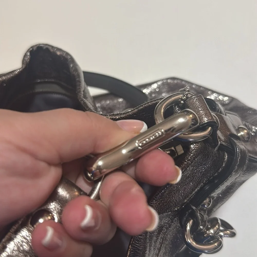 Coach Metallic handbag - Picture 2 of 6